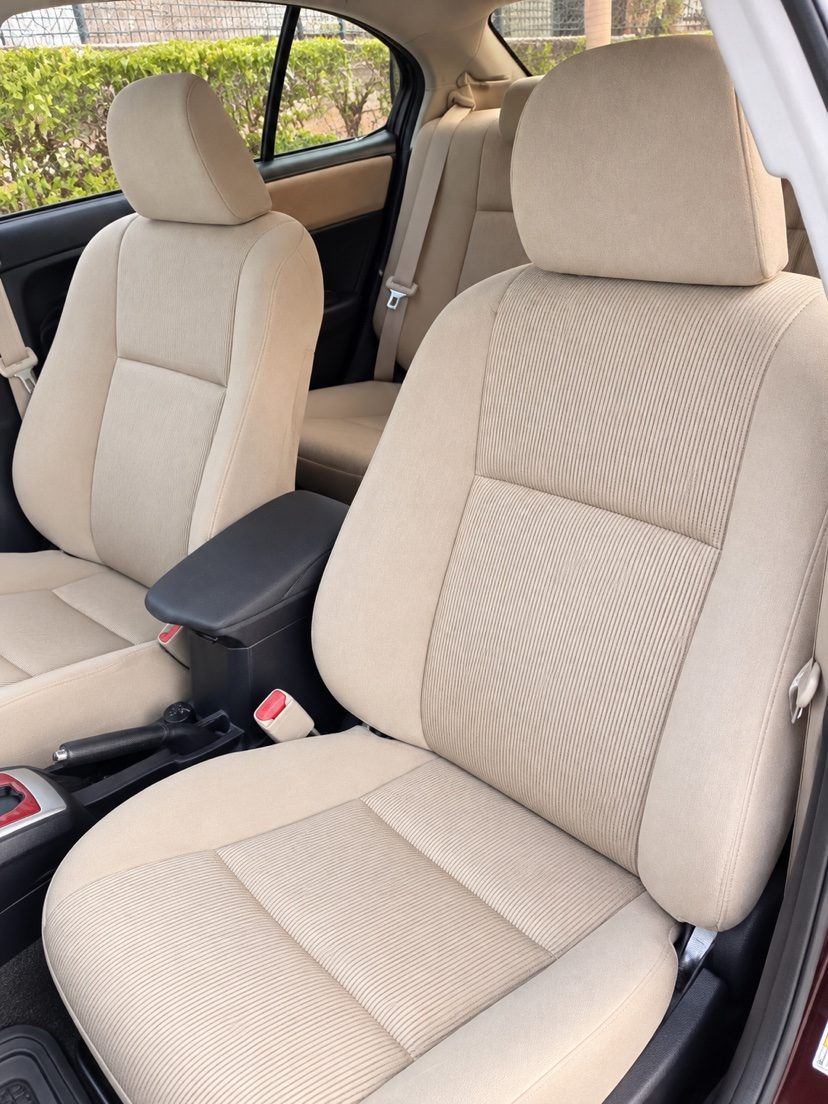 2014 Toyota Axio photo 3