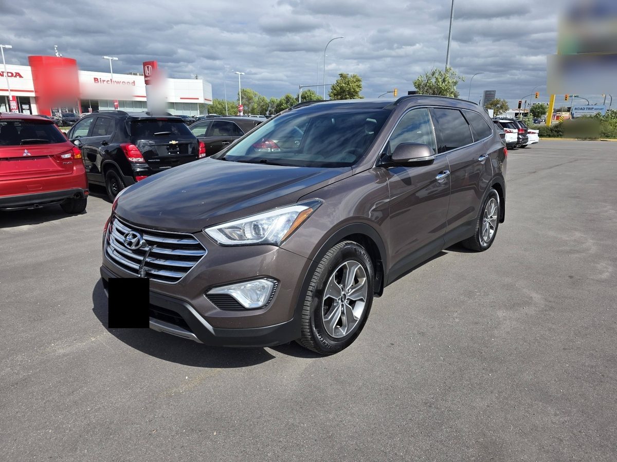 2014 Hyundai Santa Fe XL photo 3