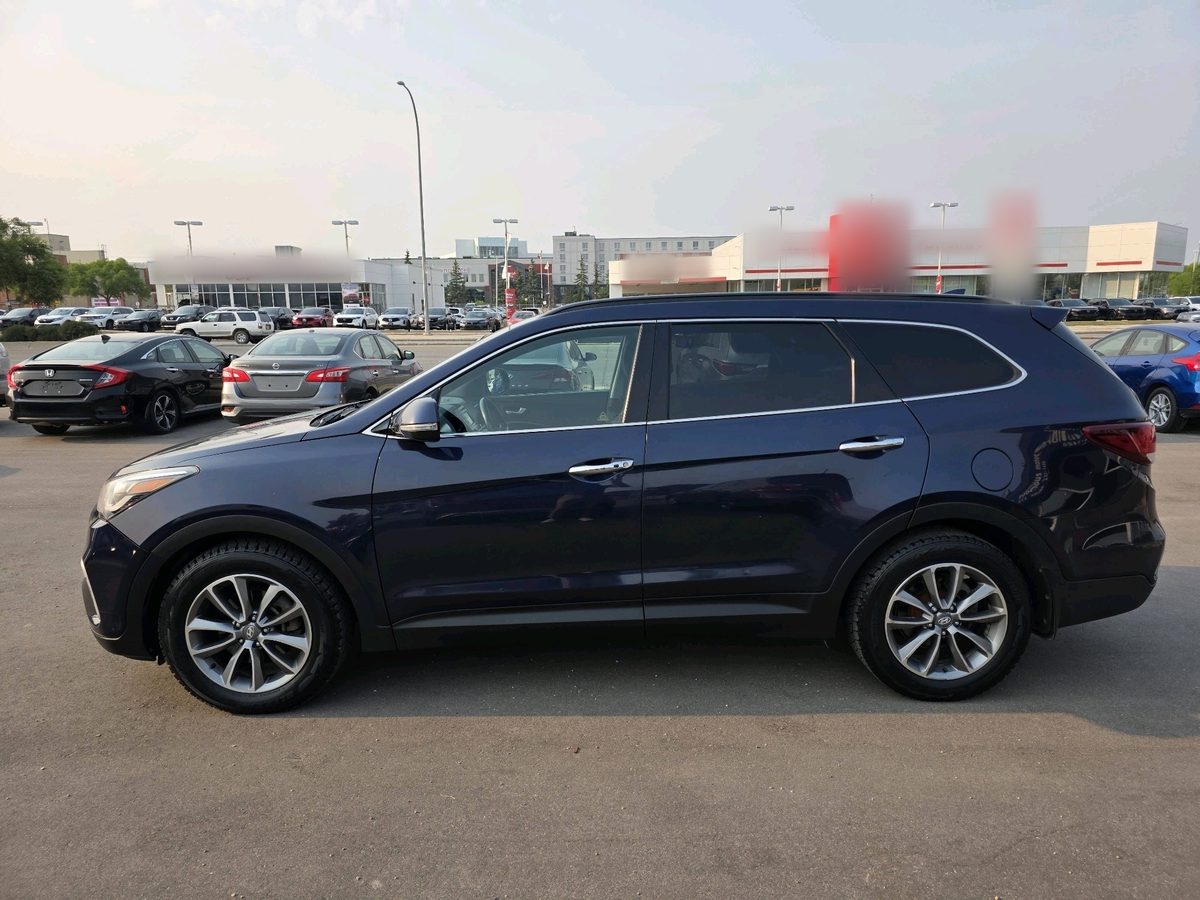 2018 Hyundai Santa Fe XL photo 4