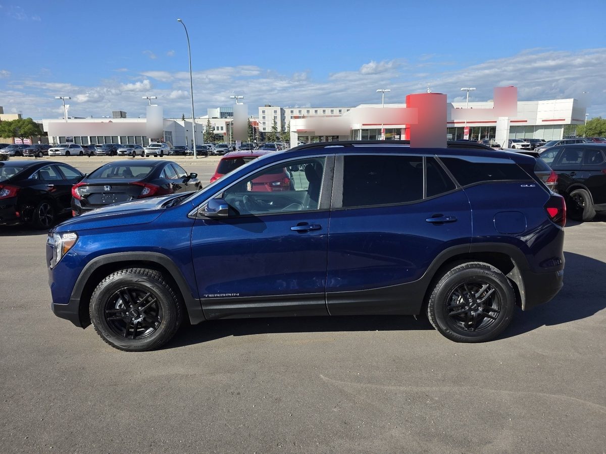 2022 GMC Terrain SLE AWD photo 4